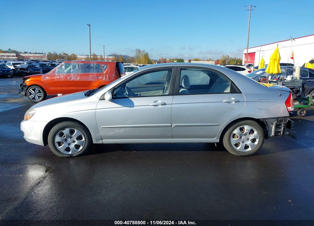 2009 KIA SPECTRA LX VIN: KNAFE222395649097