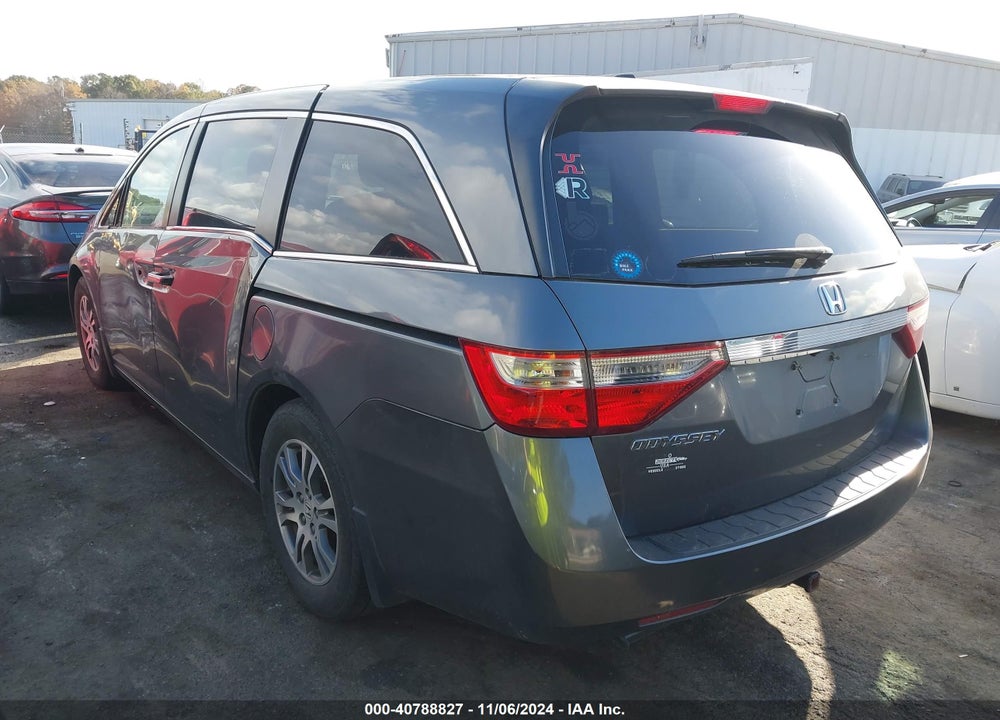 2012 HONDA ODYSSEY EX-L VIN: 5FNRL5H63CB056119