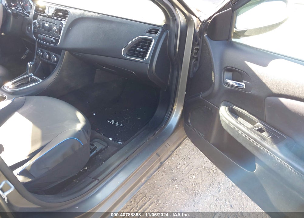 2013 CHRYSLER 200 TOURING VIN: 1C3CCBBG1DN579202