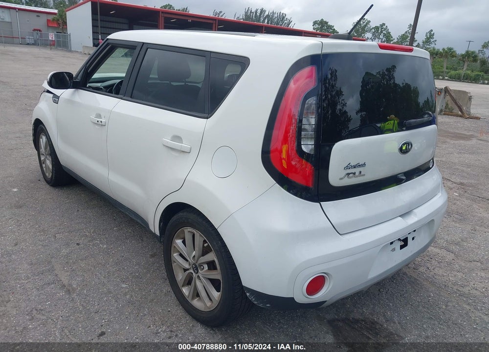 2017 KIA SOUL VIN: KNDJP3A59H7462085