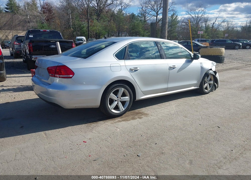 2012 VOLKSWAGEN PASSAT 2.5L SE VIN: 1VWBP7A36CC095492