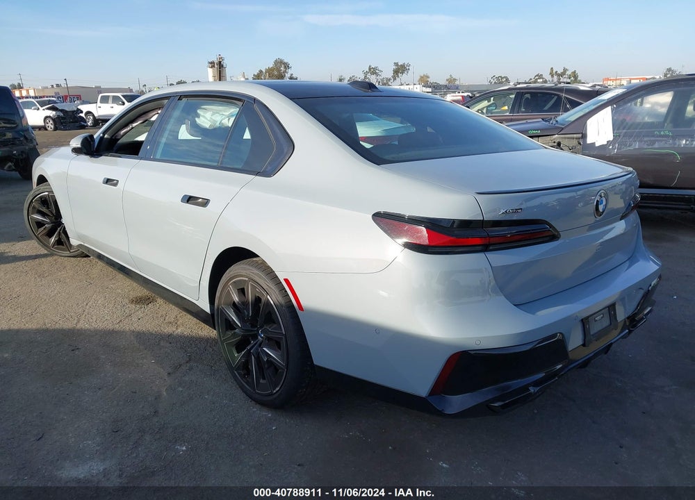 2023 BMW 760 VIN: WBA33EJ05PCN09605