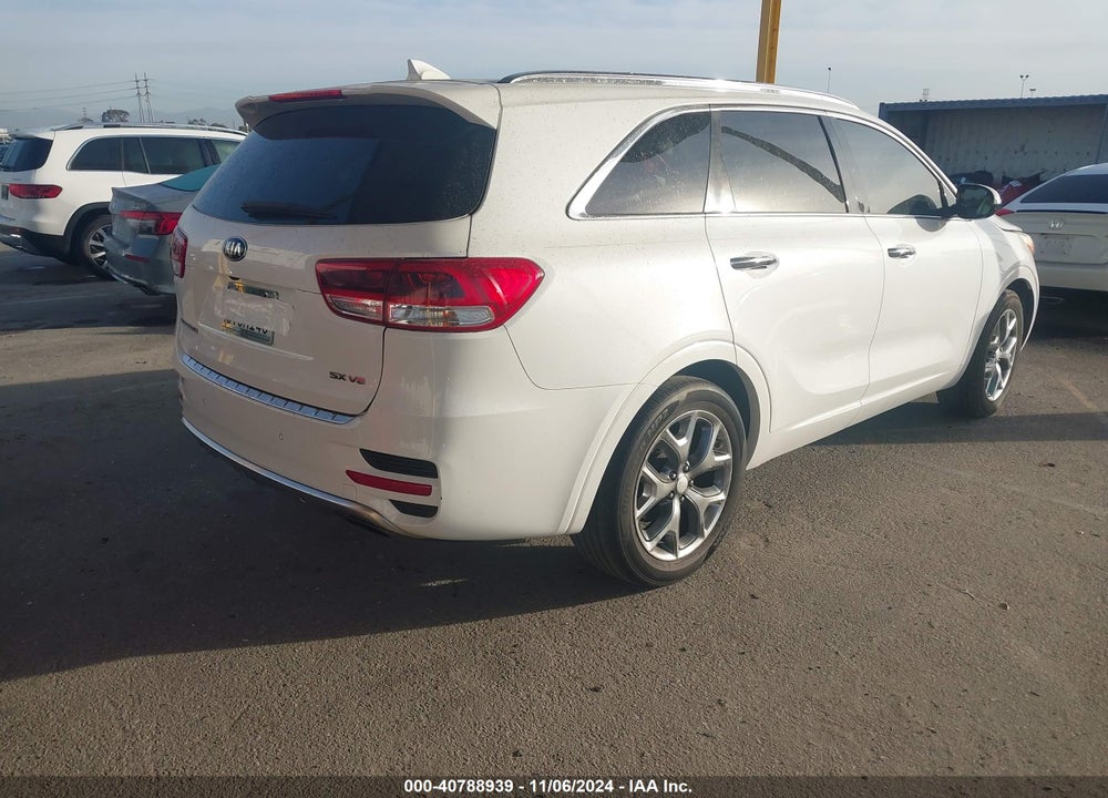 2016 KIA SORENTO 3.3L SX VIN: 5XYPK4A58GG083580