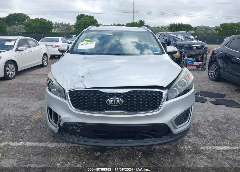 2017 KIA SORENTO 2.4L LX VIN: 5XYPG4A36HG257549