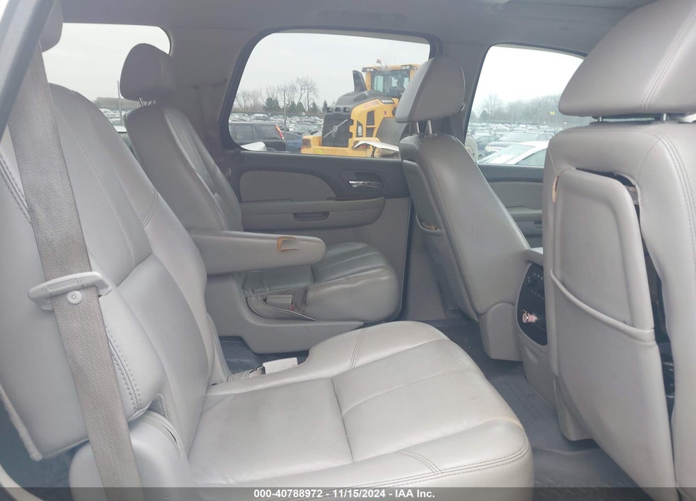 2007 CHEVROLET TAHOE LT VIN: 1GNFC13J67R119731