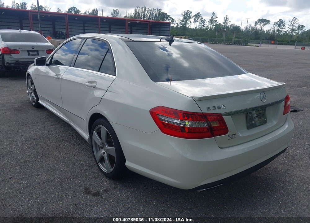 2012 MERCEDES-BENZ E 350 VIN: WDDHF5KBXCA587437