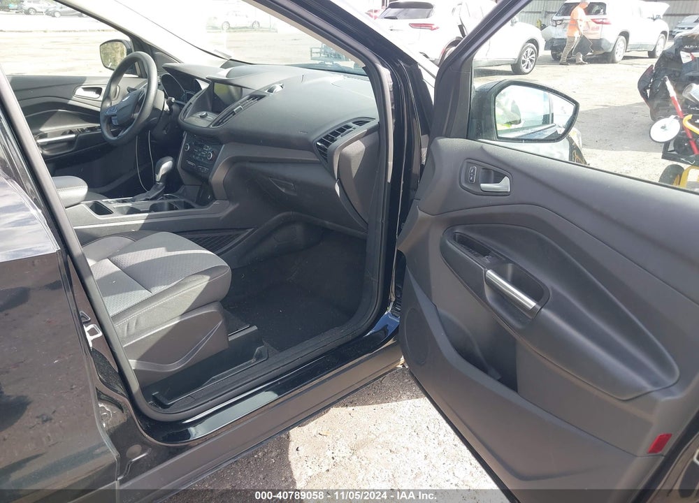 2019 FORD ESCAPE SE VIN: 1FMCU0GD3KUA51431