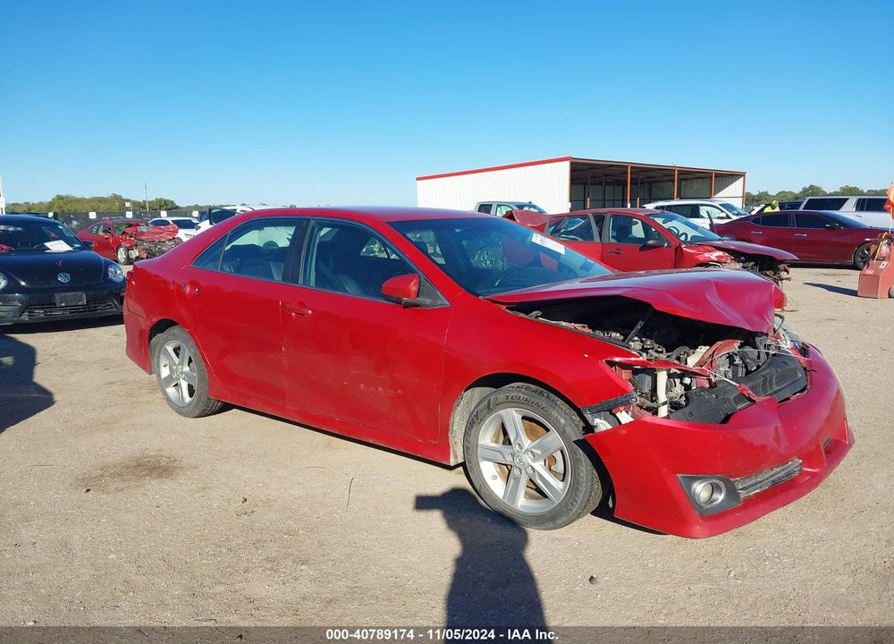 2013 TOYOTA CAMRY SE VIN: 4T1BF1FK3DU665958