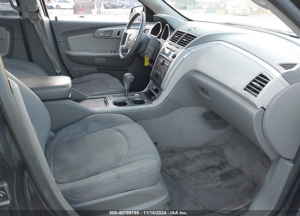 2011 CHEVROLET TRAVERSE 1LT VIN: 1GNKRGED1BJ197820