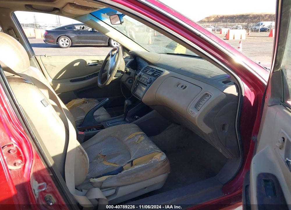 2001 HONDA ACCORD 2.3 EX VIN: JHMCG66061C026975