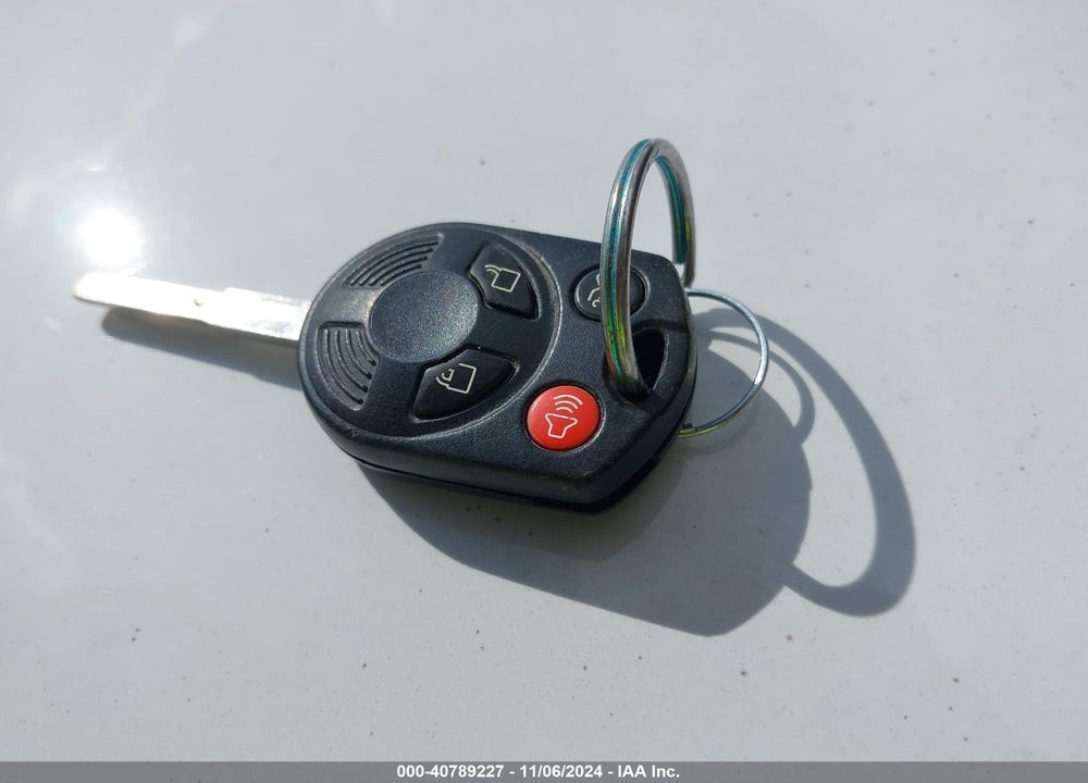 2014 FORD FOCUS VIN: 1FADP3E23EL417827