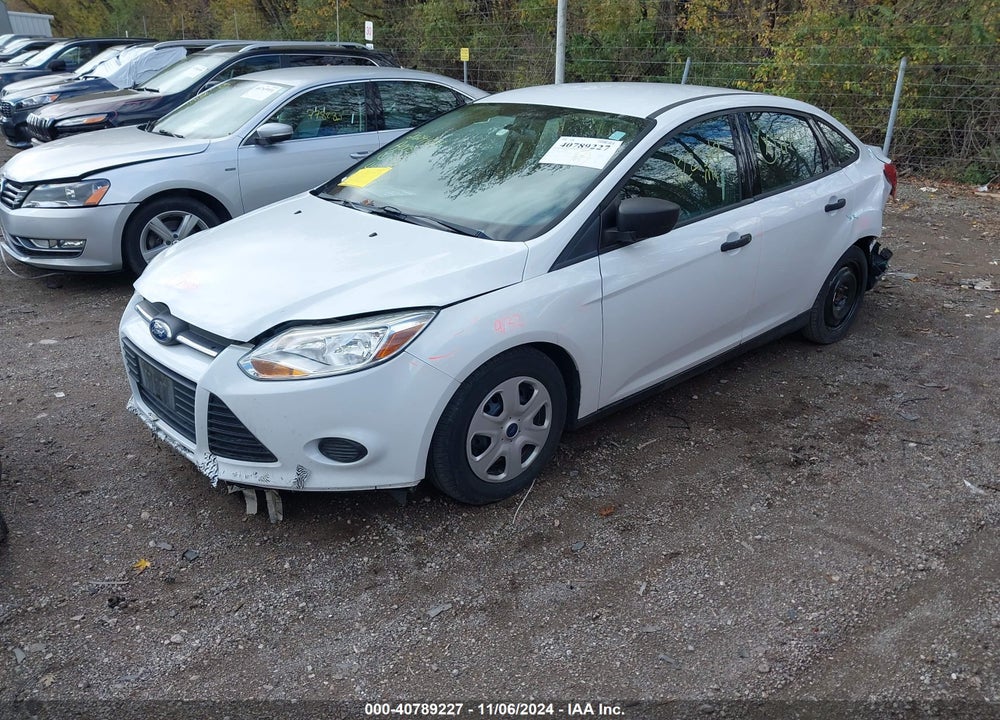 2014 FORD FOCUS VIN: 1FADP3E23EL417827