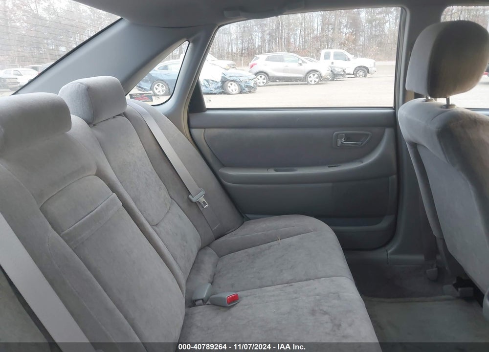 2001 TOYOTA AVALON XL VIN: 4T1BF28B71U178874