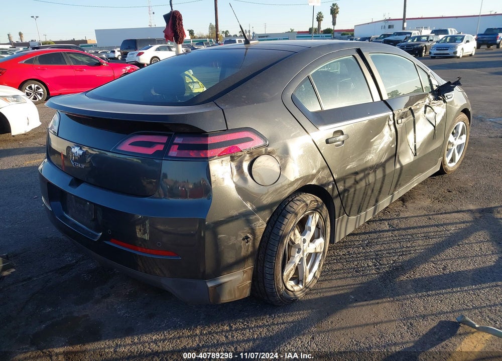 2014 CHEVROLET VOLT VIN: 1G1RH6E4XEU114028