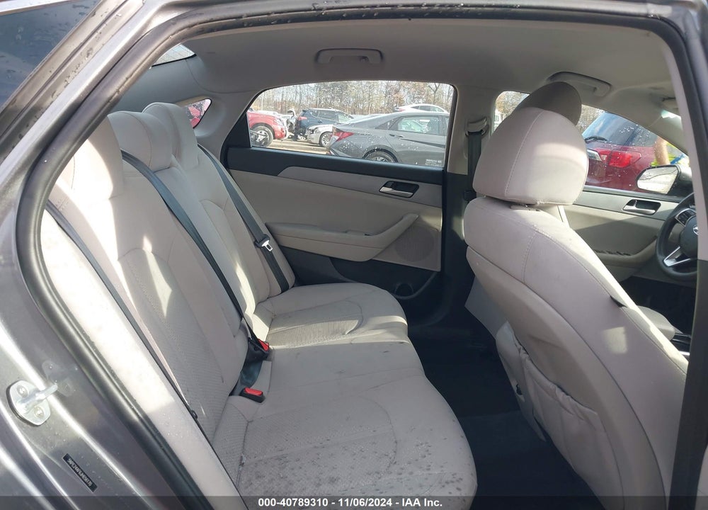 2018 HYUNDAI SONATA VIN: 5NPE24AF6JH656170