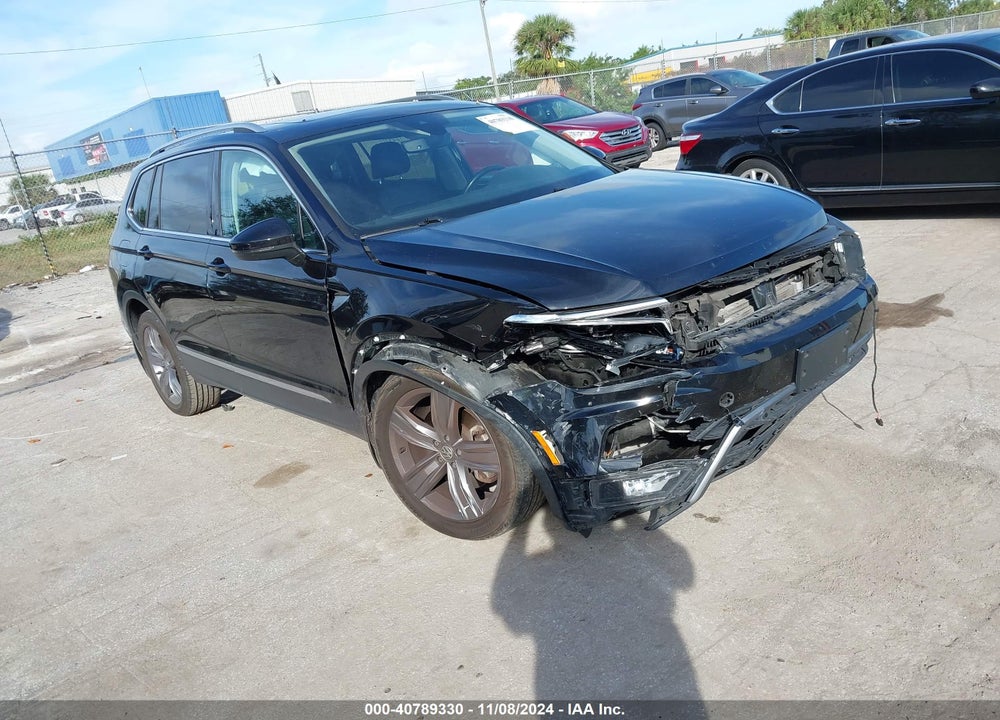 2018 VOLKSWAGEN TIGUAN 2.0T SEL PREMIUM VIN: 3VV4B7AX9JM198786