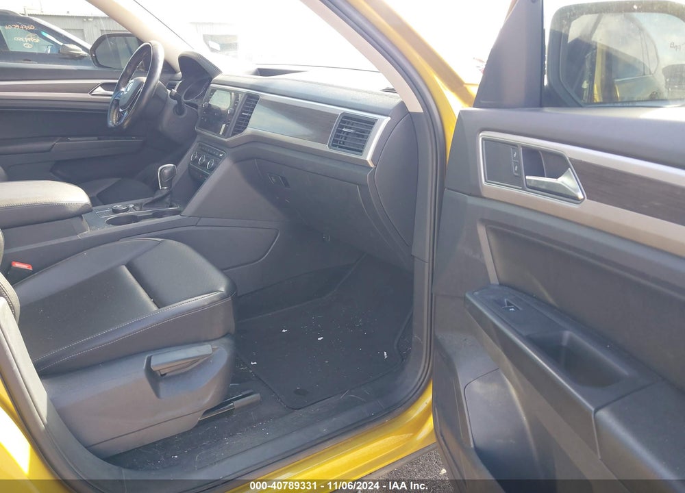 2018 VOLKSWAGEN ATLAS 3.6L V6 SE/3.6L V6 SE W/TECHNOLOGY VIN: 1V2LR2CA0JC524329