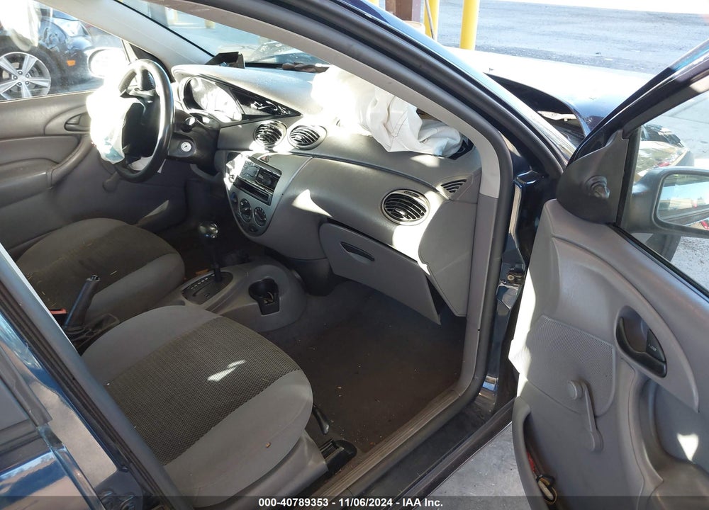 2004 FORD FOCUS LX VIN: 1FAFP33P24W181837