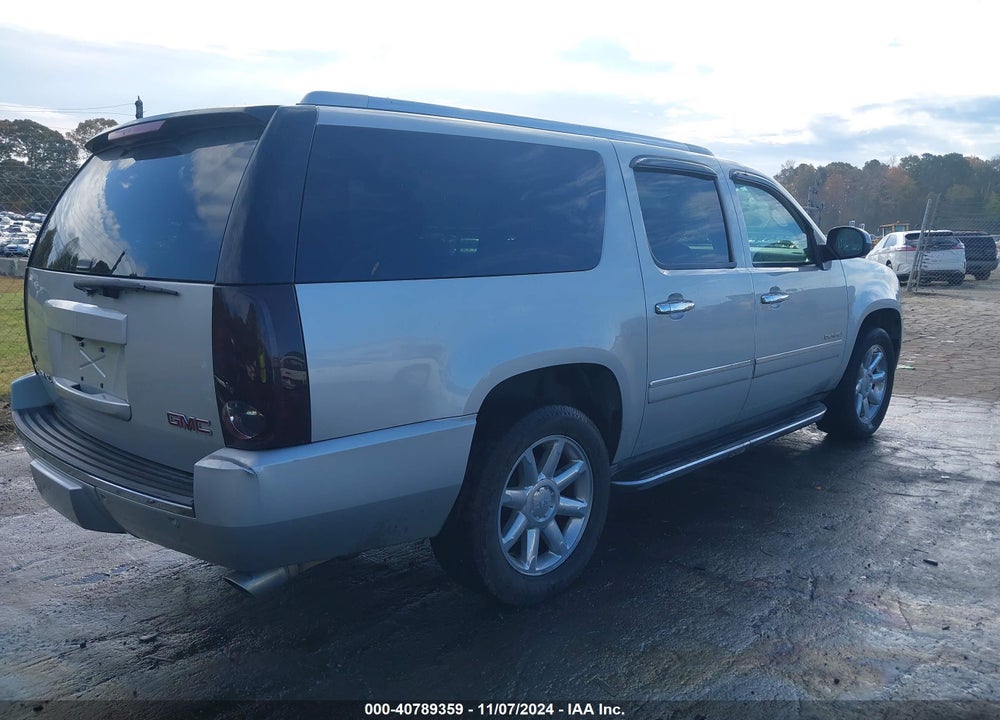 2011 GMC YUKON XL 1500 DENALI VIN: 1GKS2MEF9BR166236