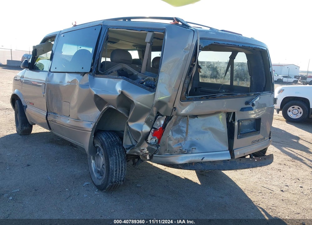 2001 CHEVROLET ASTRO LS VIN: 1GNEL19W41B121475