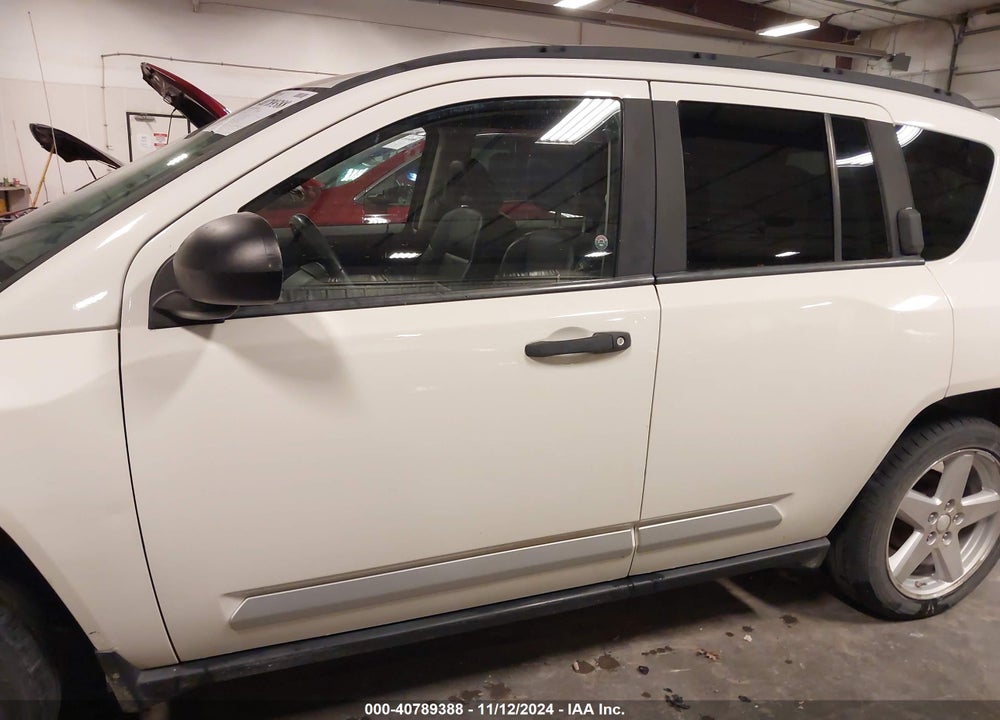 2008 JEEP COMPASS LIMITED VIN: 1J8FF57W48D510624