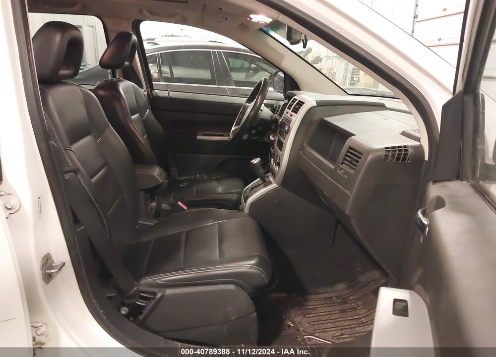 2008 JEEP COMPASS LIMITED VIN: 1J8FF57W48D510624
