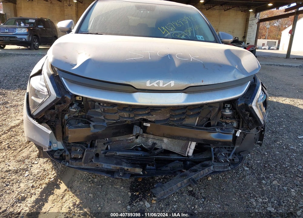 2023 KIA SPORTAGE LX VIN: KNDPUCAF4P7208925