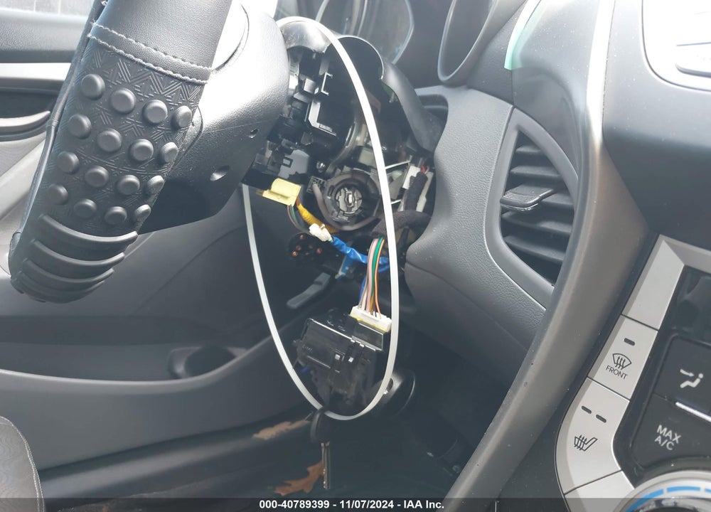 2012 HYUNDAI ELANTRA LIMITED (ULSAN PLANT) VIN: KMHDH4AE3CU235982