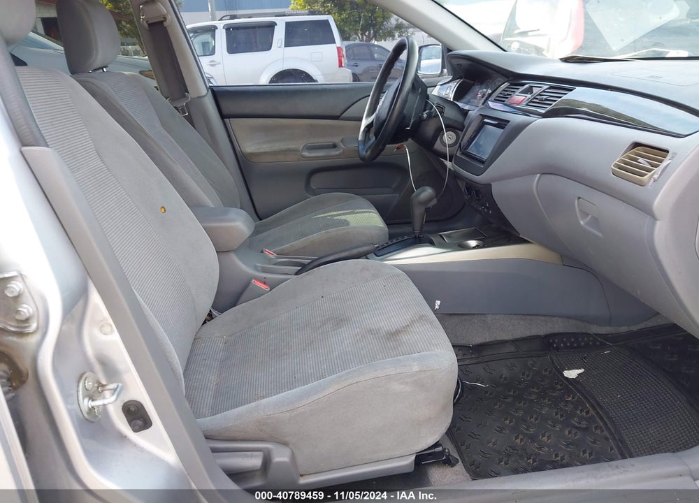 2004 MITSUBISHI LANCER ES VIN: JA3AJ26E34U020921