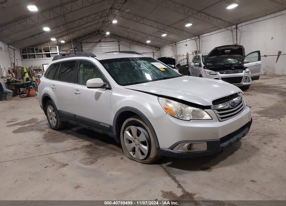 2010 SUBARU OUTBACK 2.5I PREMIUM VIN: 4S4BRBCC0A3385216
