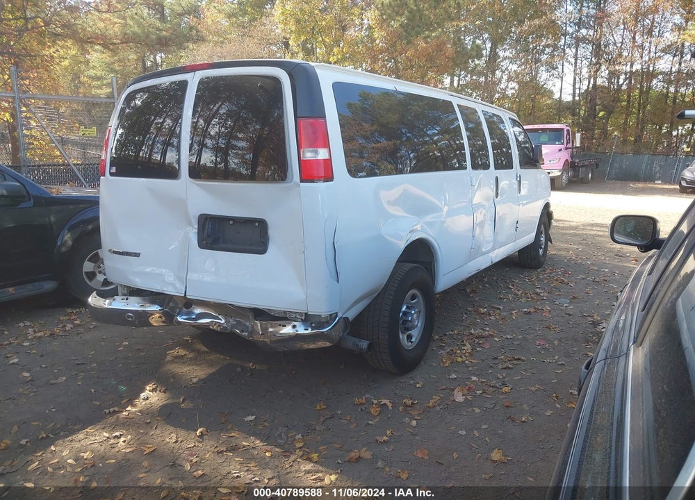 2018 CHEVROLET EXPRESS 3500 VIN: 1GAZGPFG7J1328133