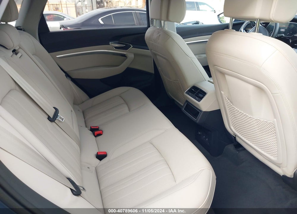 2024 AUDI Q8 E-TRON PREMIUM PLUS QUATTRO VIN: WA15AAGE8RB015531