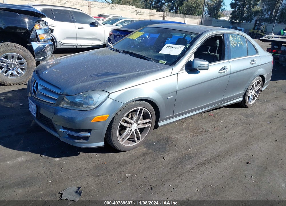 2012 MERCEDES-BENZ C 250 LUXURY/SPORT VIN: WDDGF4HB8CR227193