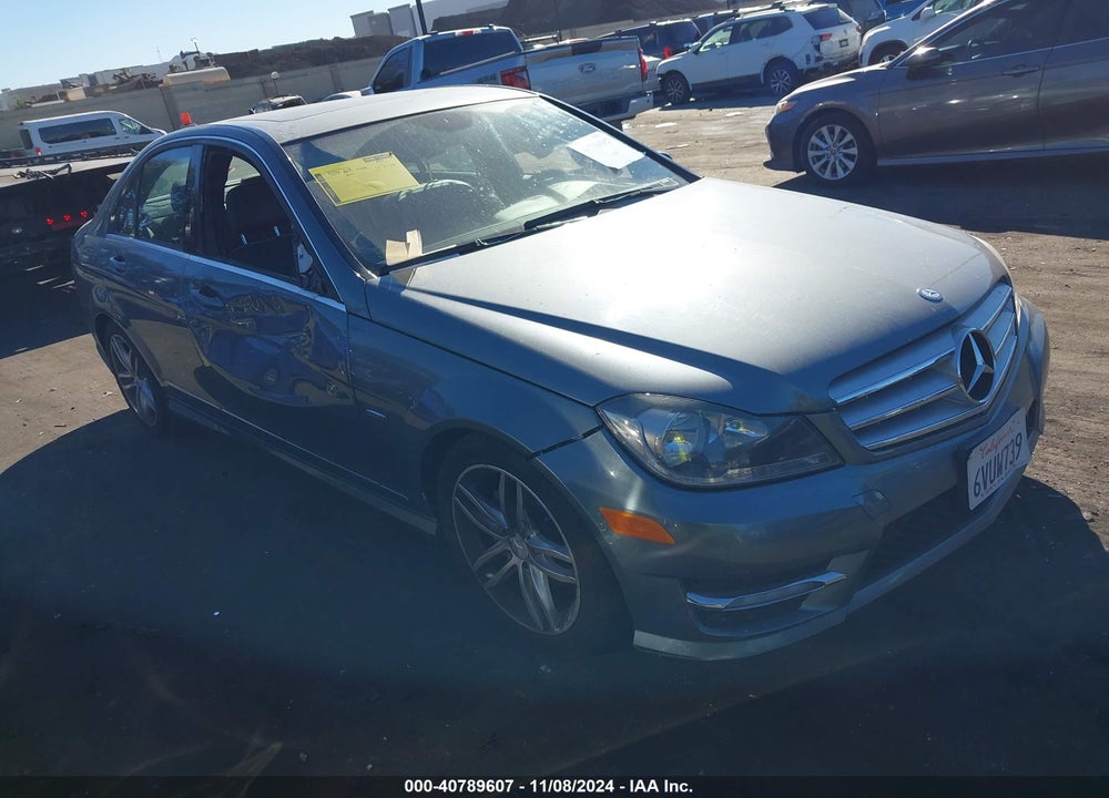 2012 MERCEDES-BENZ C 250 LUXURY/SPORT VIN: WDDGF4HB8CR227193