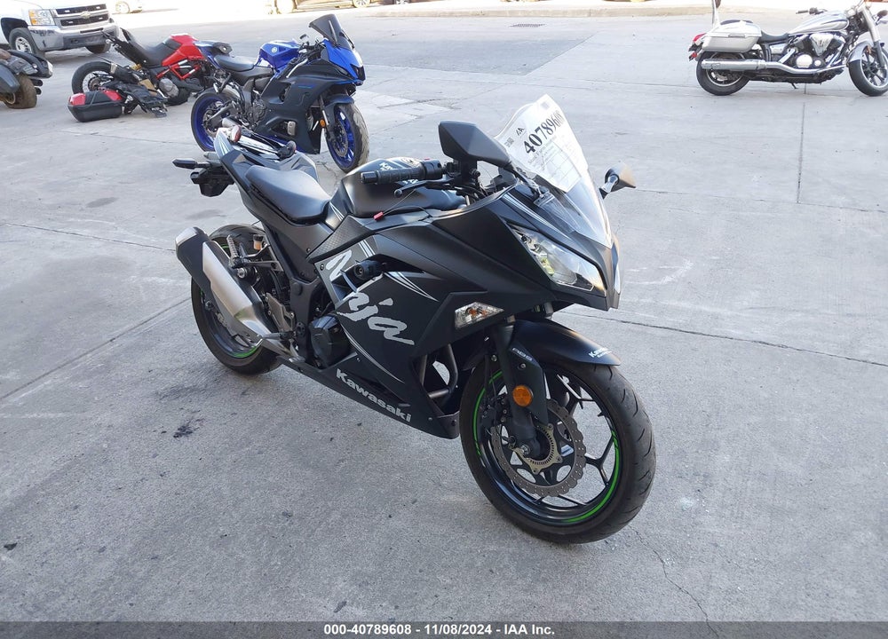 2017 KAWASAKI EX300 B VIN: JKAEX8B12HDA36750