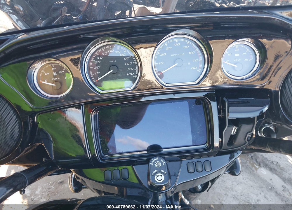 2022 HARLEY-DAVIDSON FLHXS VIN: 1HD1KRP17NB608822