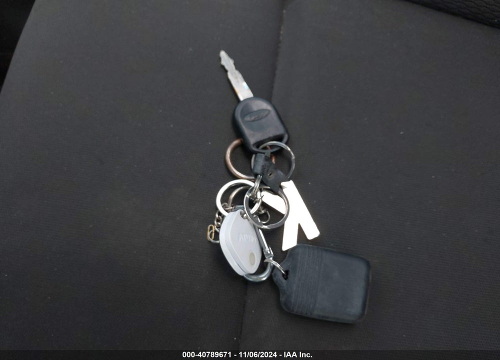 2009 FORD FOCUS SES VIN: 1FAHP36N49W119706