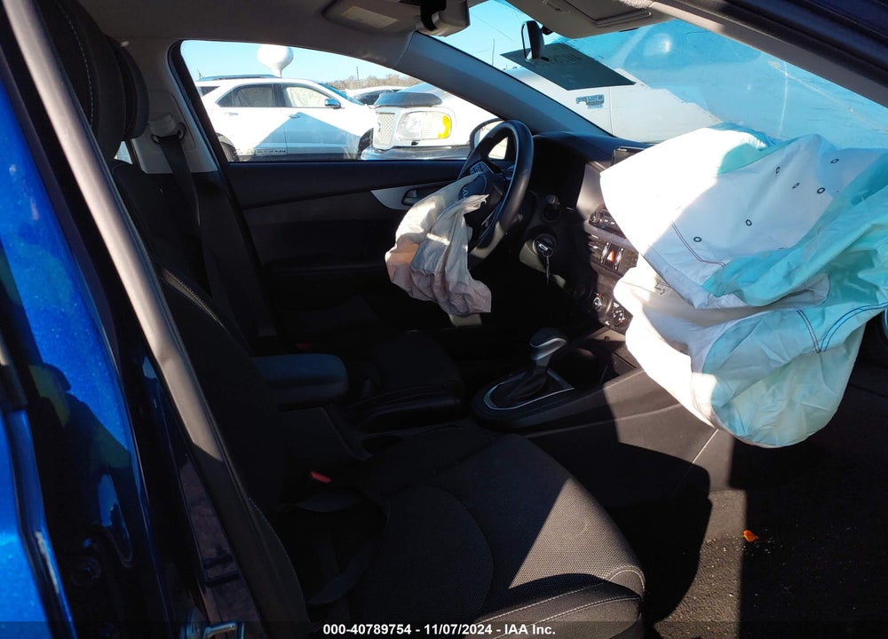2022 KIA FORTE LXS VIN: 3KPF24AD4NE449094