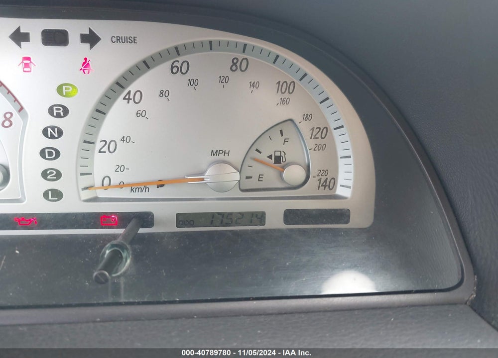 2003 TOYOTA CAMRY SE VIN: 4T1BE32K03U649168