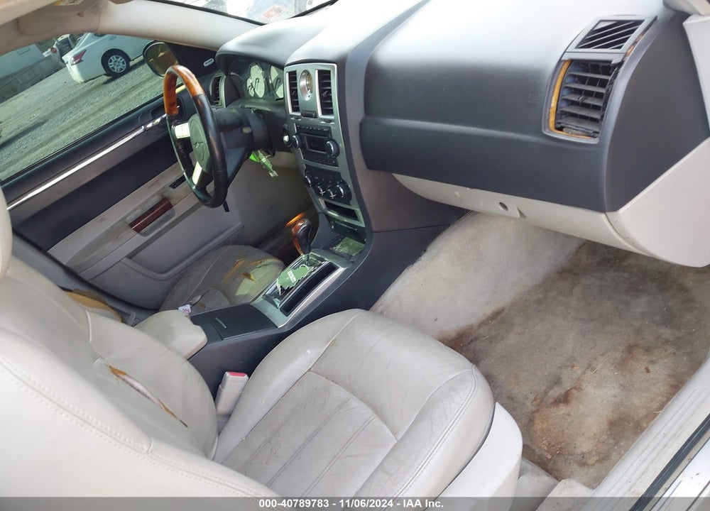 2006 CHRYSLER 300C VIN: 2C3KA63H46H170316