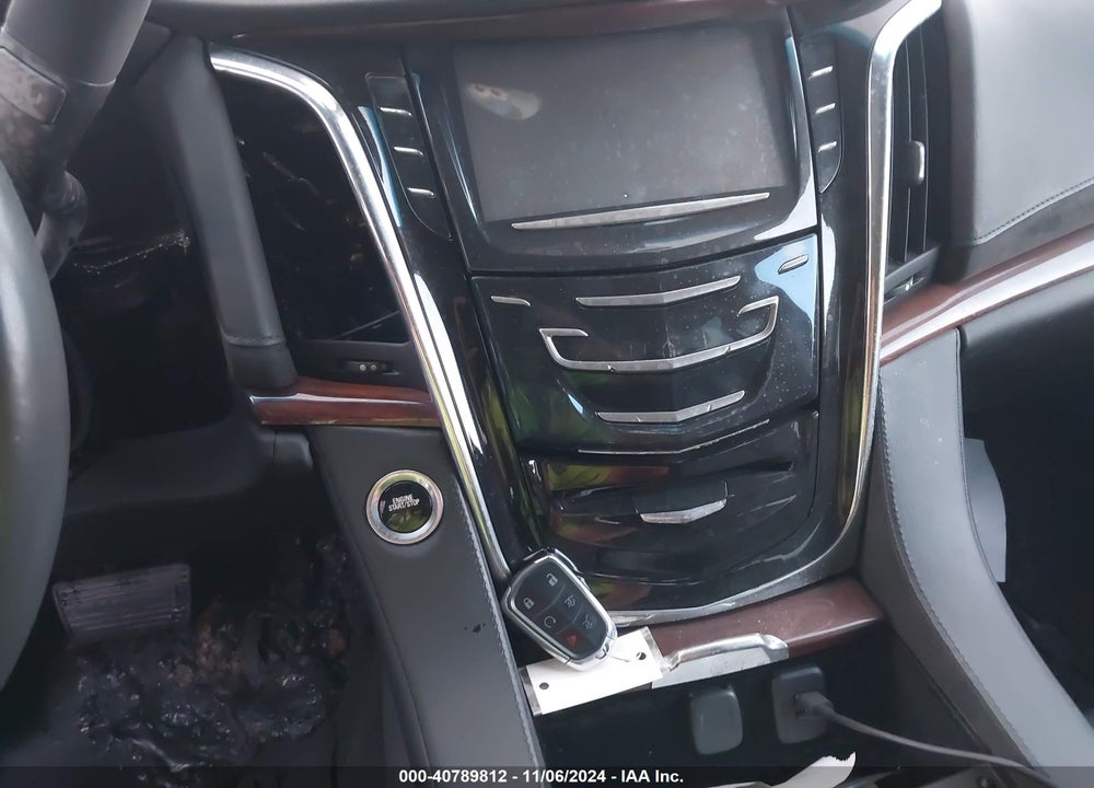 2015 CADILLAC ESCALADE ESV PREMIUM VIN: 1GYS4TKJ5FR703760