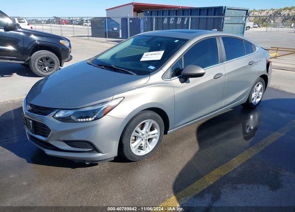 2017 CHEVROLET CRUZE VIN: 1G1BE5SM7H7249057
