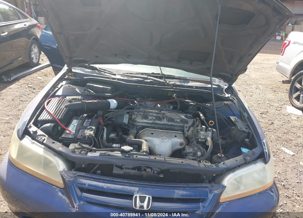 2001 HONDA ACCORD 2.3 LX VIN: 1HGCG56481A113630
