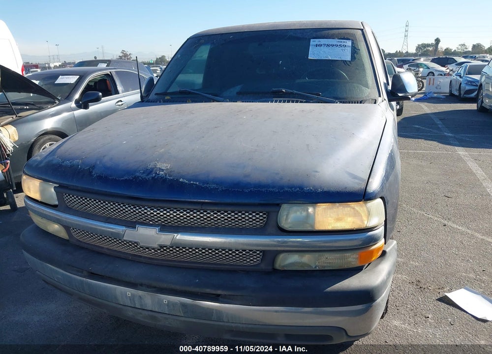 2002 CHEVROLET SILVERADO 1500 LS VIN: 2GCEC19VX21347845
