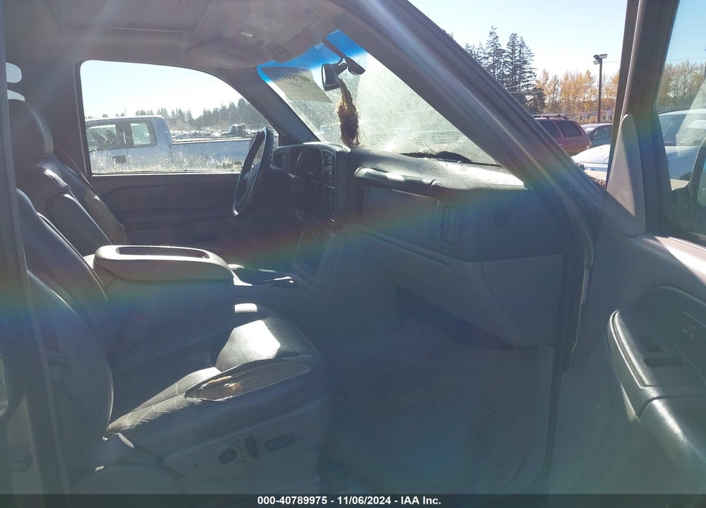 2003 CHEVROLET TAHOE LT VIN: 1GNEK13Z53J296364
