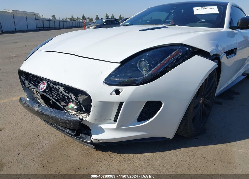 2015 JAGUAR F-TYPE R VIN: SAJWA6DA0FMK14714