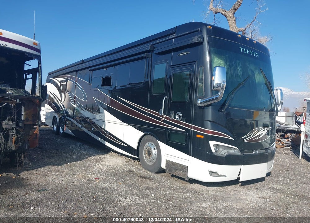 2019 TIFFIN MOTORHOMES INC ALLEGRO BUS VIN: 5VBBAK7A8KA119628