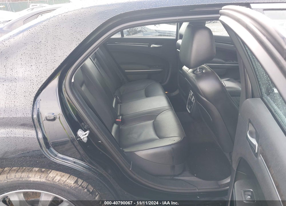 2019 CHRYSLER 300 LIMITED AWD VIN: 2C3CCAKG5KH537115