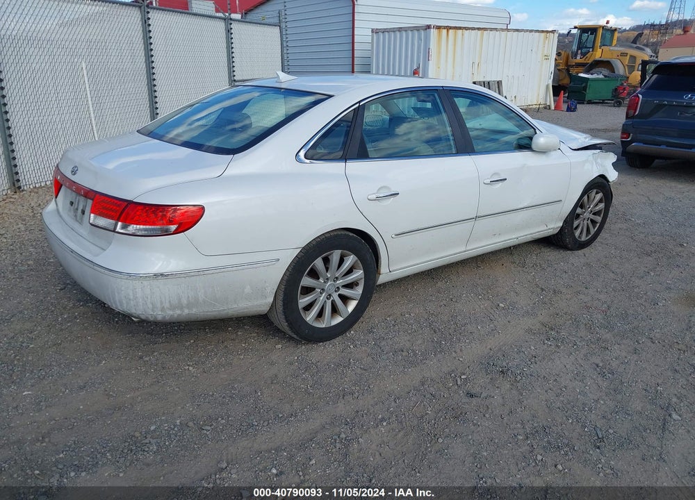 2009 HYUNDAI AZERA GLS VIN: KMHFC46D69A351131
