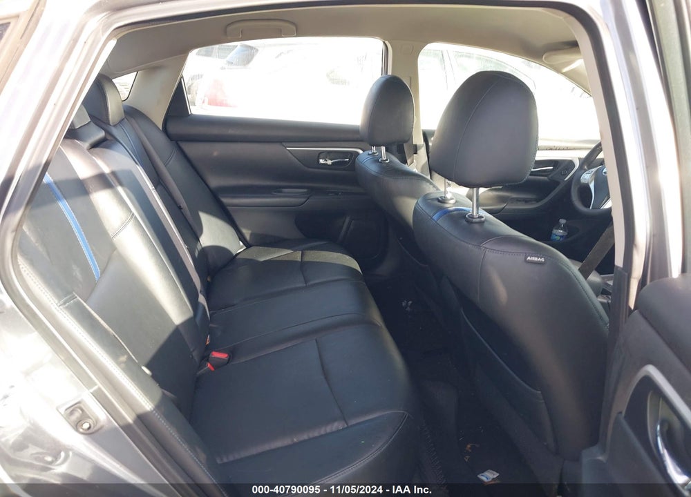 2018 NISSAN ALTIMA VIN: 1N4AL3AP4JC286837